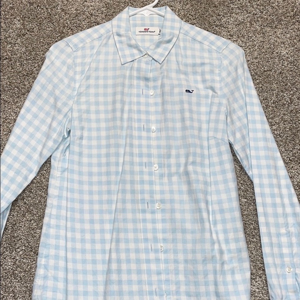 Vineyard Vines button down